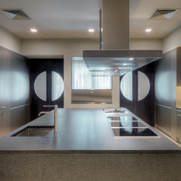  by Lazzaro Raboni -  - Belvedere Arredamento