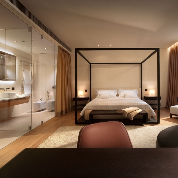  by Klaus Muller - Forte dei Marmi, Italy - Belvedere Arredamento