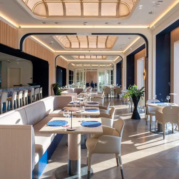  by Buroe  - Mosca, Russia - Belvedere Arredamento