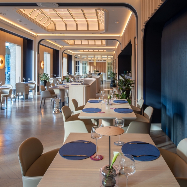  by Buroe  - Mosca, Russia - Belvedere Arredamento